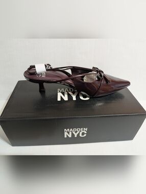 Madden NYC Women's Pointed Toe Kitten Heels Burgundy Patent Bow Size 7 NEW with